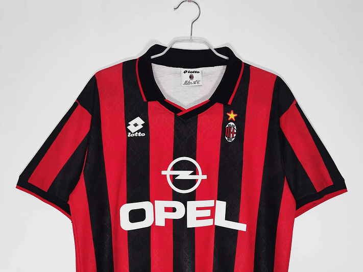 AC Milan 1995/96 (Home Kit) 2