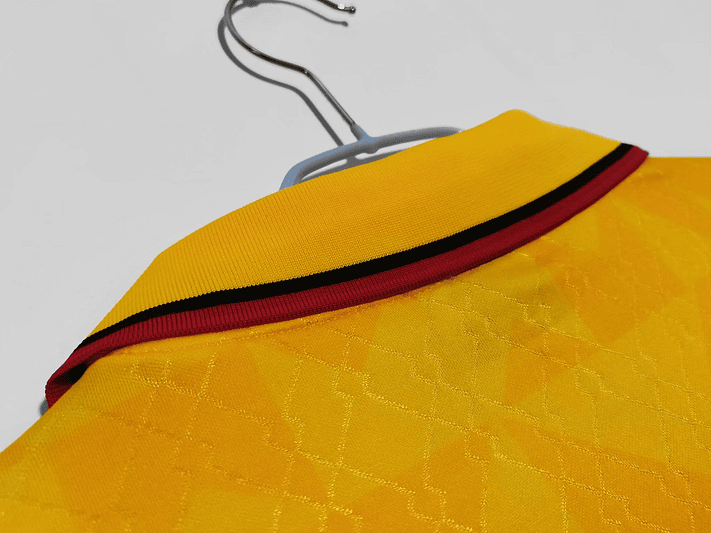 AC Milan 1995/96 (Away Kit) 9