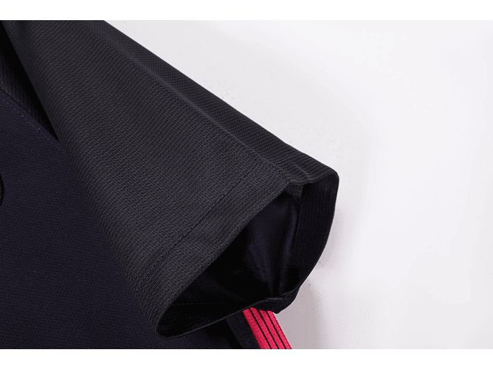 Barcelona 2016/17 (Third Kit) 4