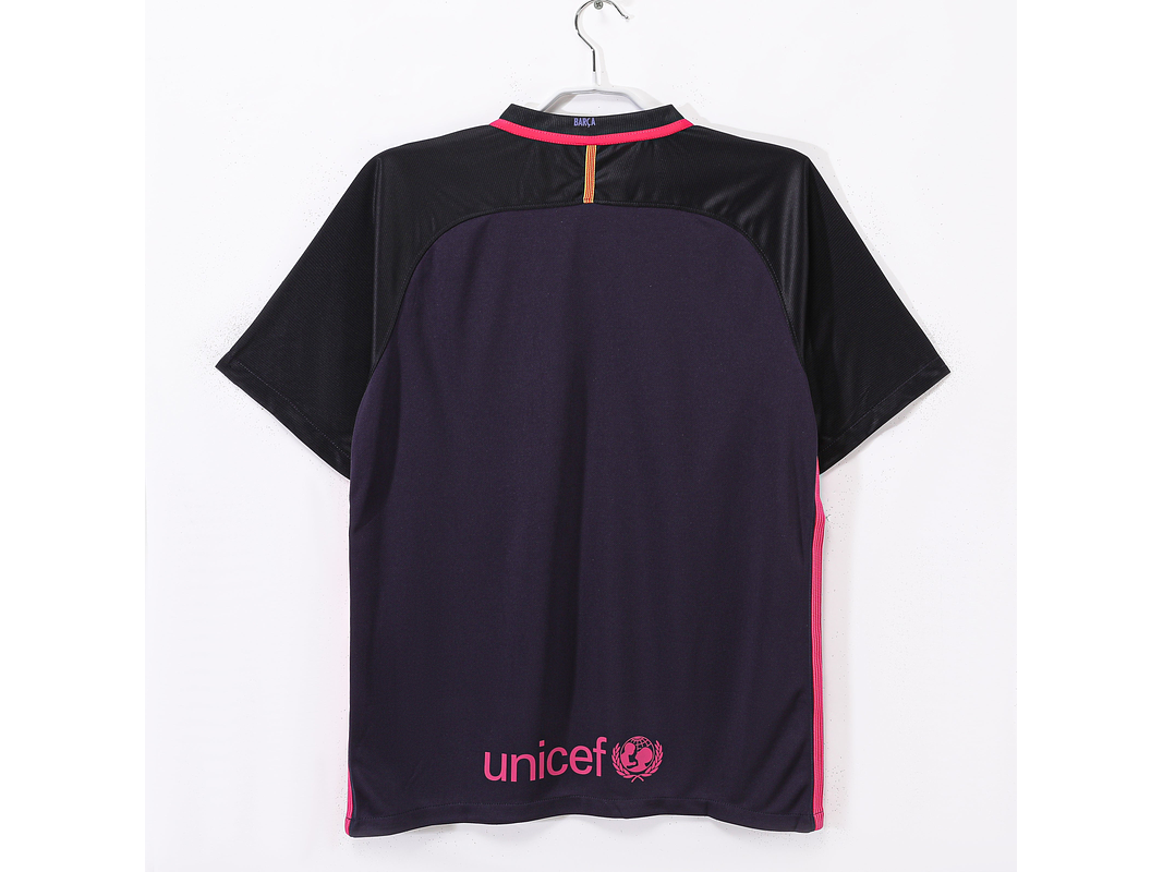 Barcelona 2016/17 (Third Kit) 6