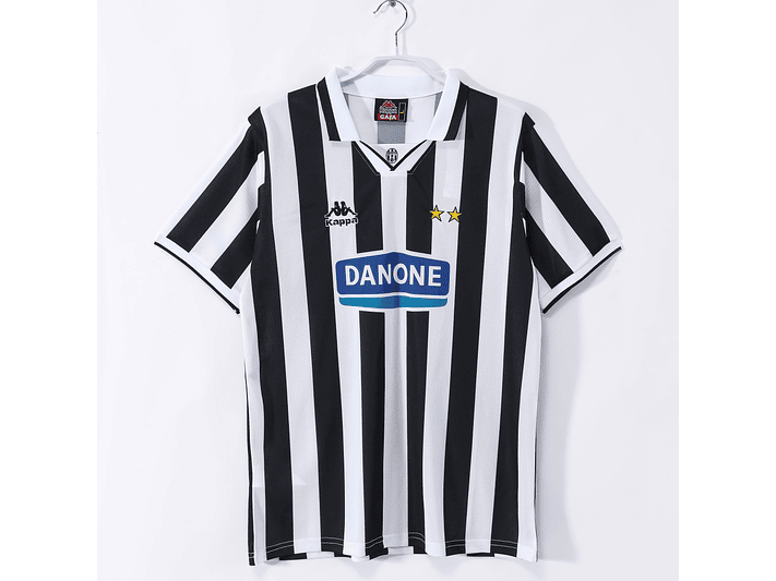 Juventus 1998/99 (Home Kit) 1