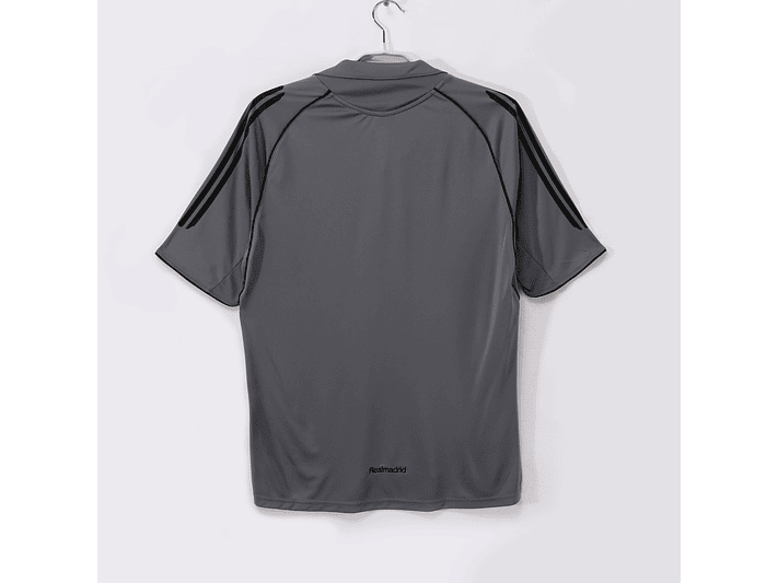 Real Madrid 2005/06 (Third Kit) 7