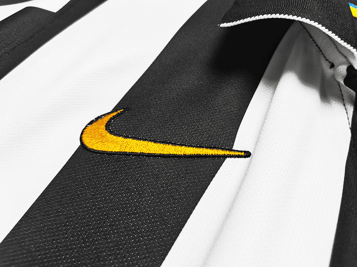 Juventus 2014/15 (Home Kit) 4