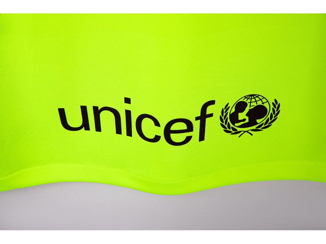 Barcelona 2014/15 (Away Kit) 12