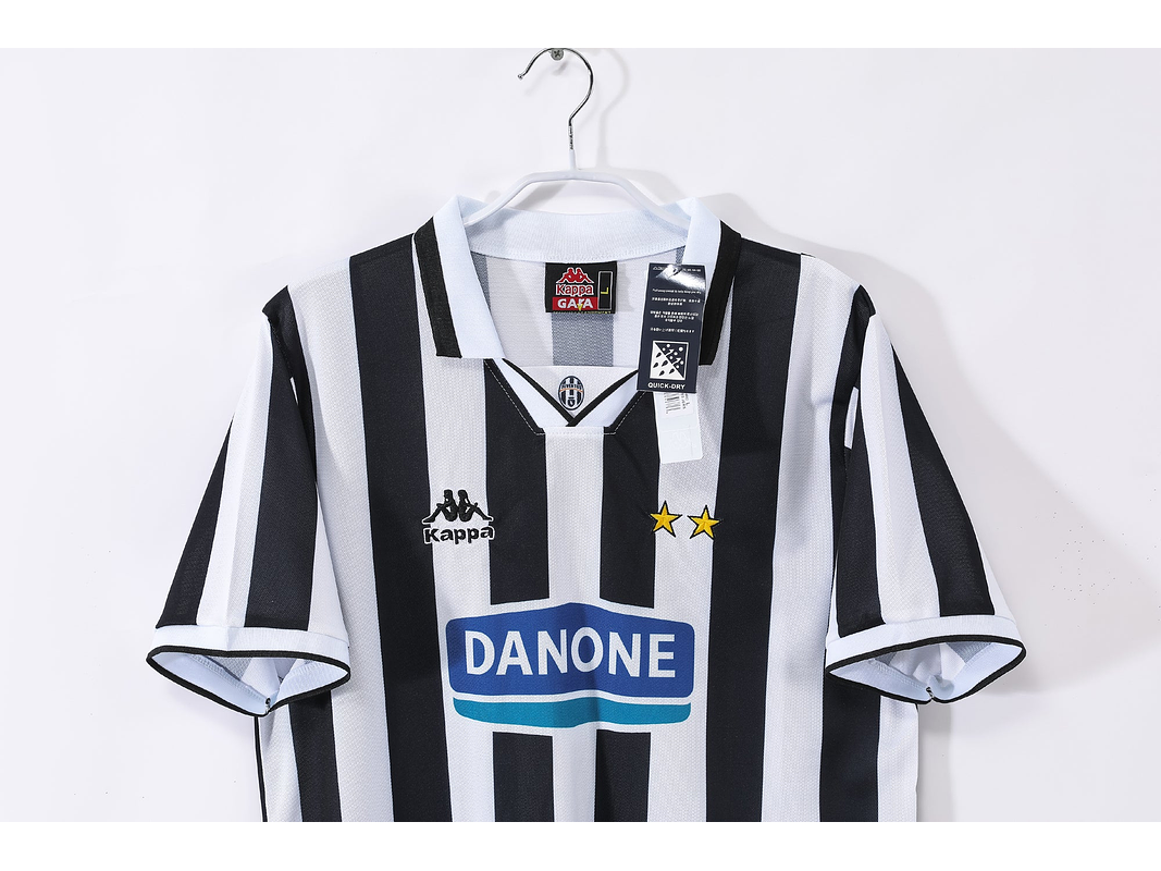 Juventus 1998/99 (Home Kit) 6