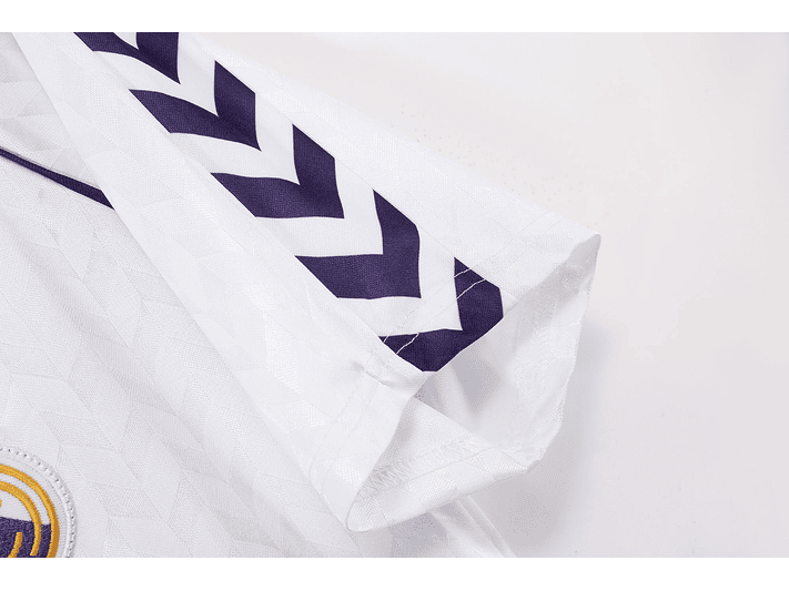 Real Madrid 1986/87 (Home Kit) 8