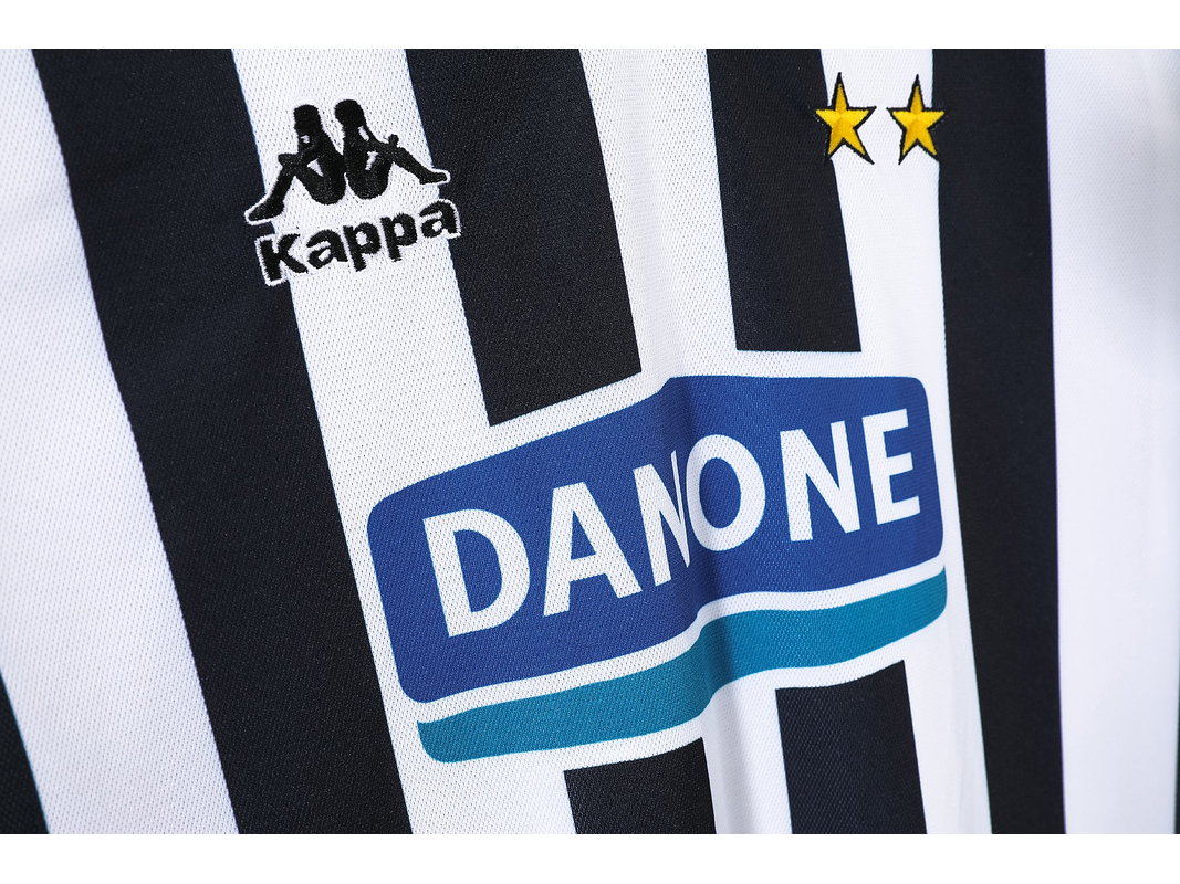 Juventus 1998/99 (Home Kit) 8