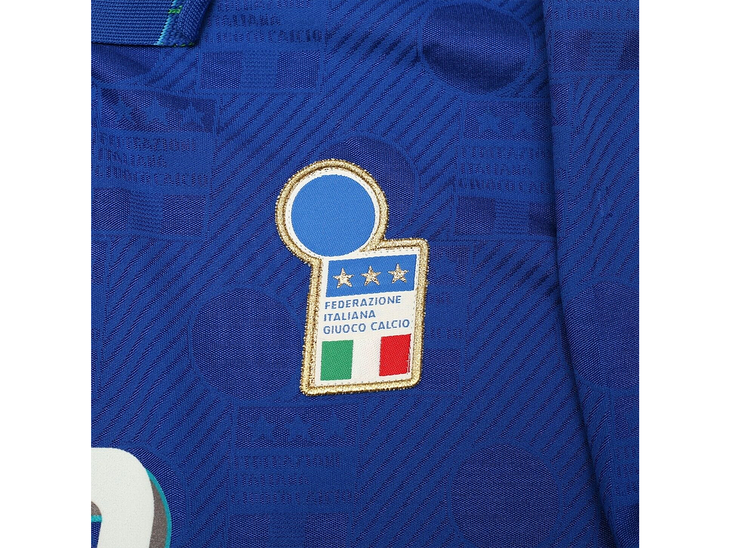 Italia 1994 (Home Kit) 8