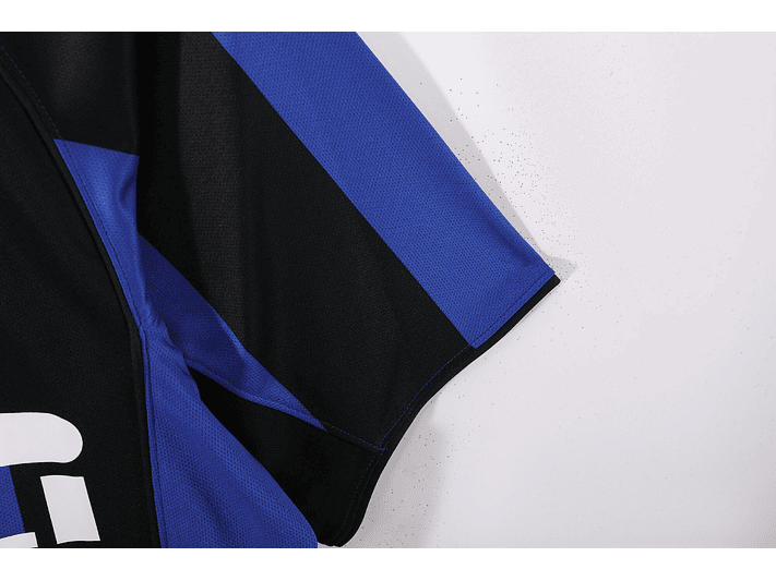 Inter de Milán 2004/05 (Home Kit) 7