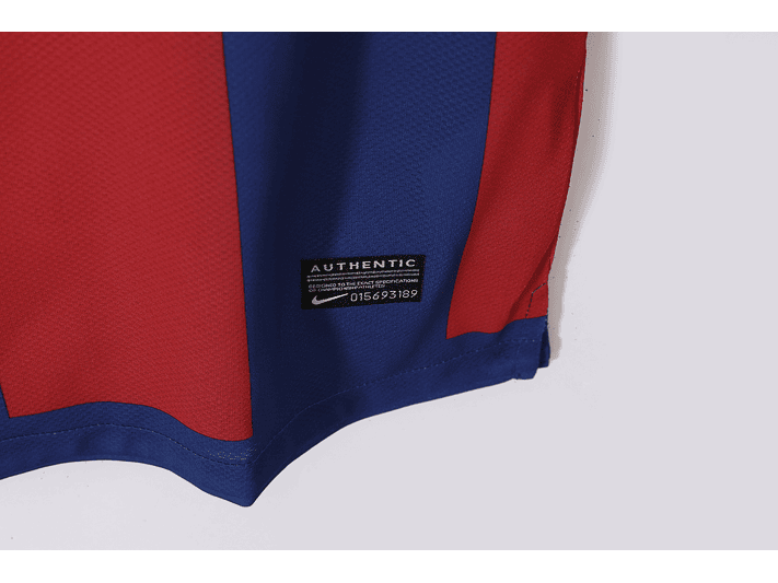 Barcelona 2010/11 (Home Kit - Kids) 4