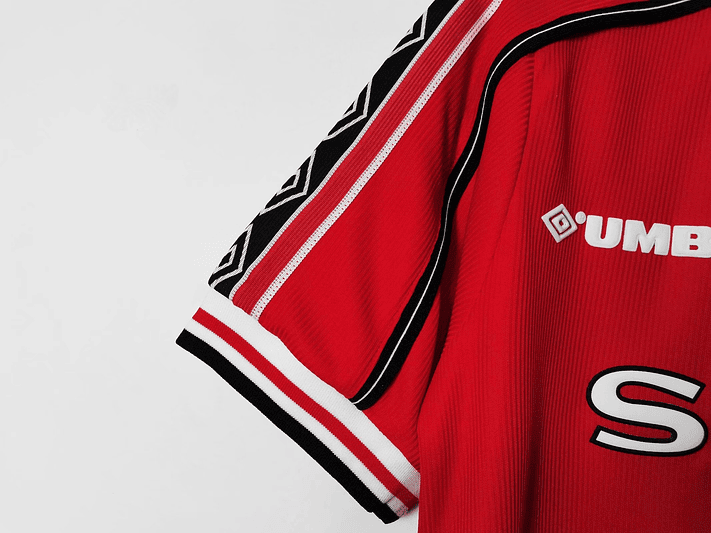 Manchester United 1998/99 (Home Kit - Kids) 3