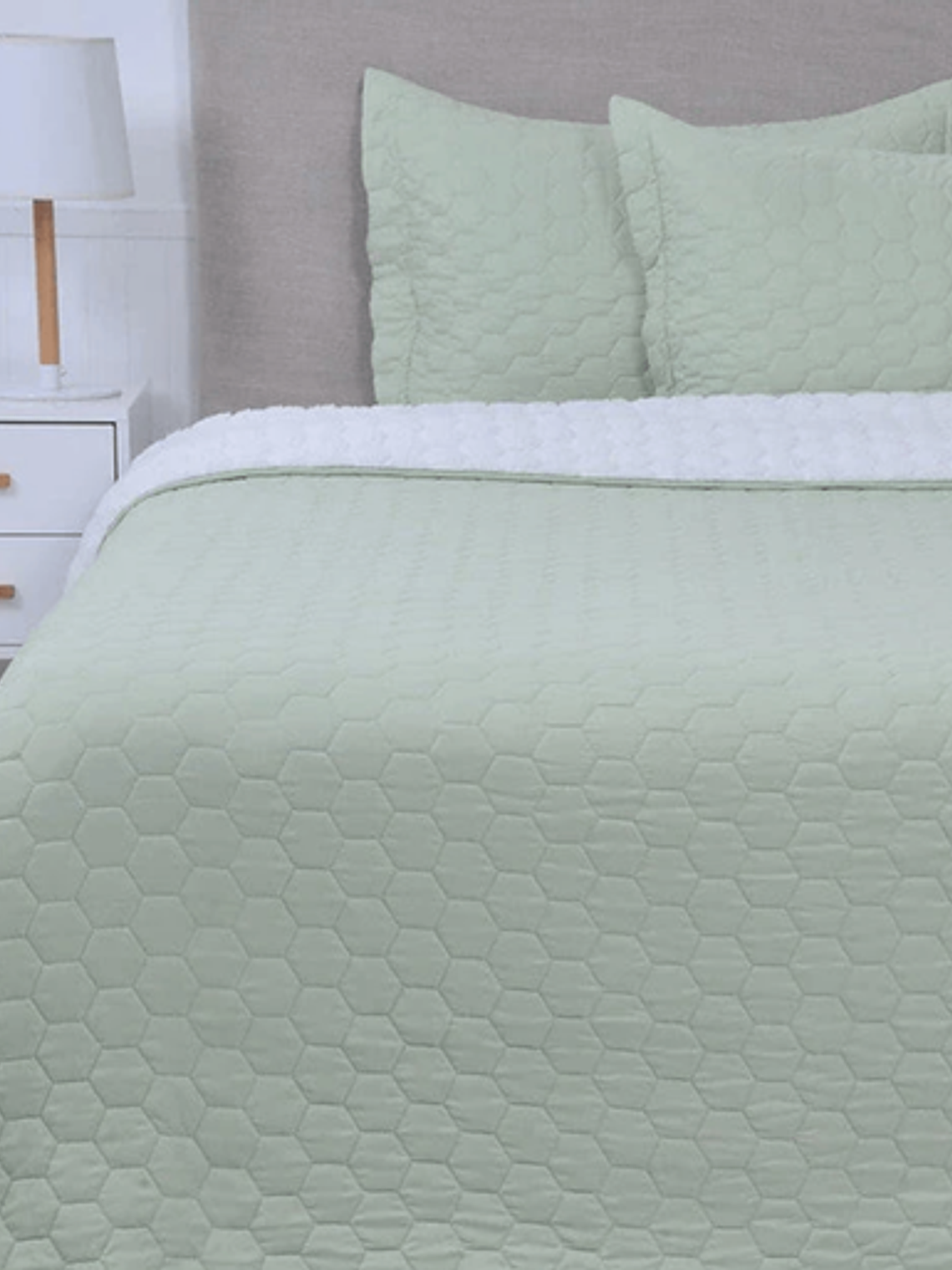 Quilt 1,5 Sherpa Liso - Verde 1
