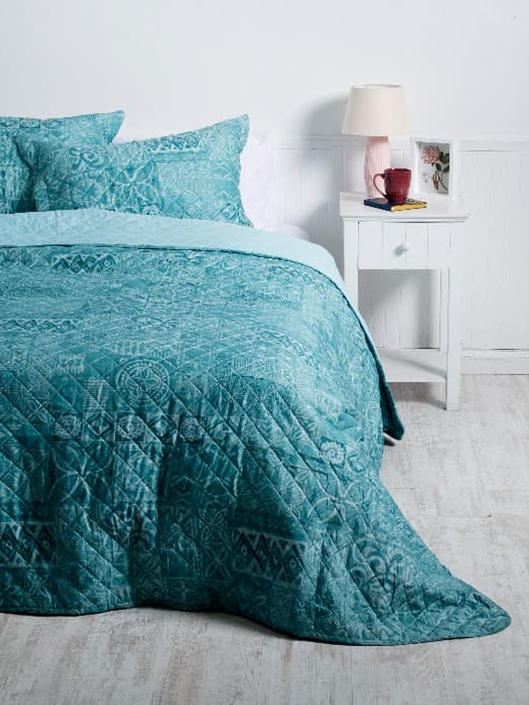 Quilt 2 Plazas Cosido Patchwork Tauro 2