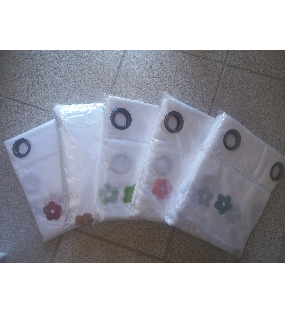 Visillos con diseño (1.50 x 2.20 mts) - Flor simple