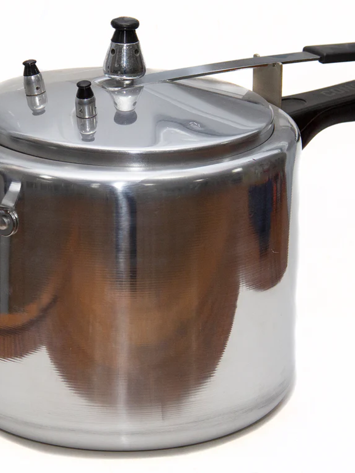 Olla Presión aluminio pulido con mango 1