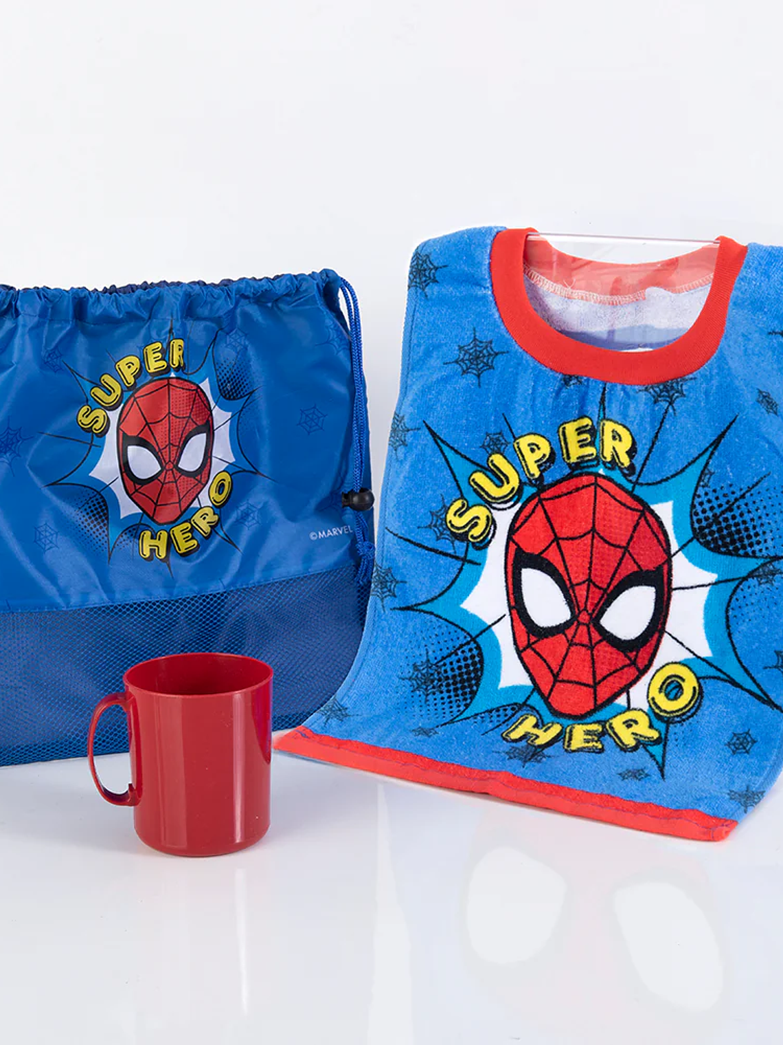 Set Escolar Toalla + Taza (Variedad Diseños) 2