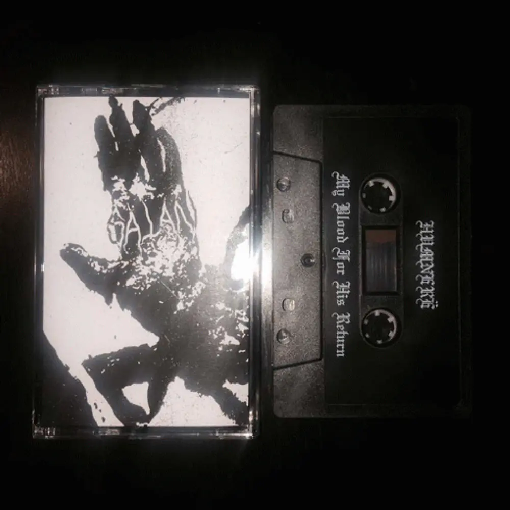 Humnerë / Dräkavtré – Humnerë / Dräkavtré" Split Cassette