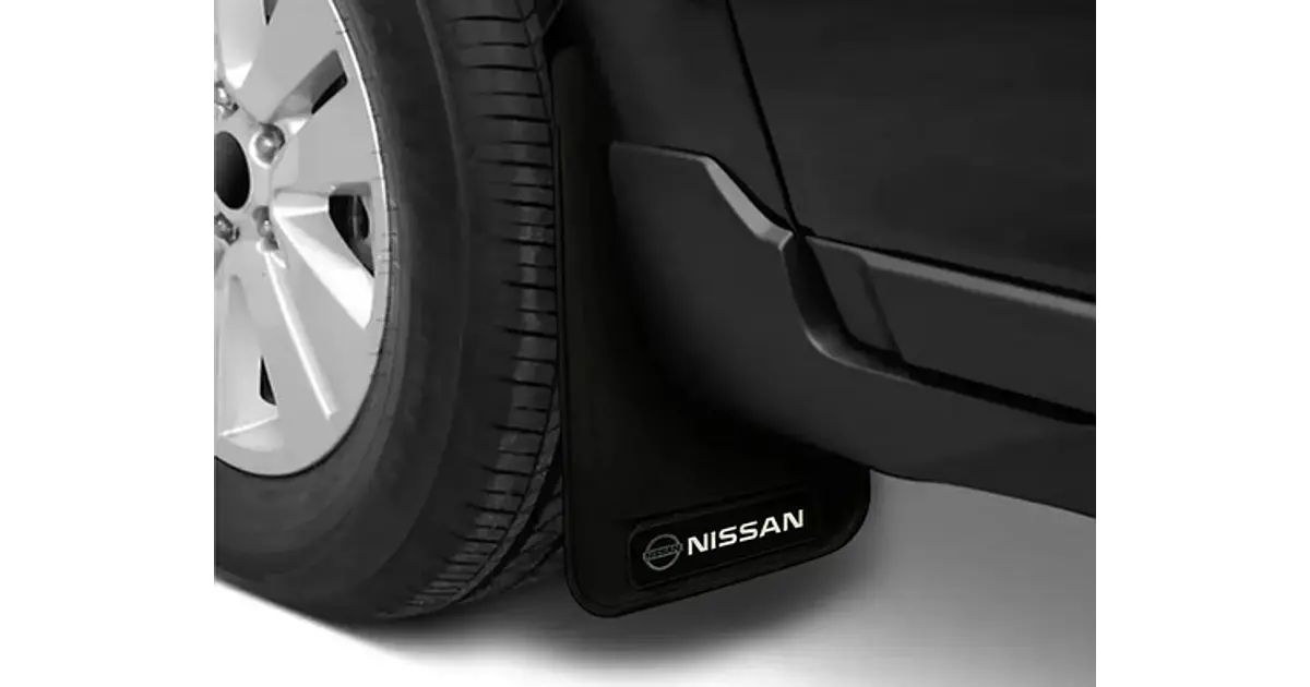 Pack 4 Guardafango Nissan Para Autos Universal