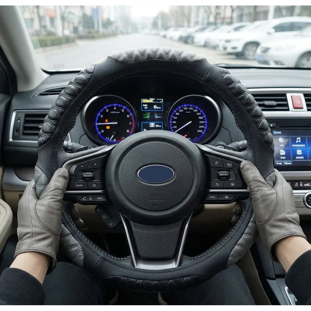 Cubre Volante Acolchado Universal Negro Gris 3