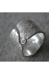 ANILLO GRIETA - PLATA 950 Y MOISSANITA