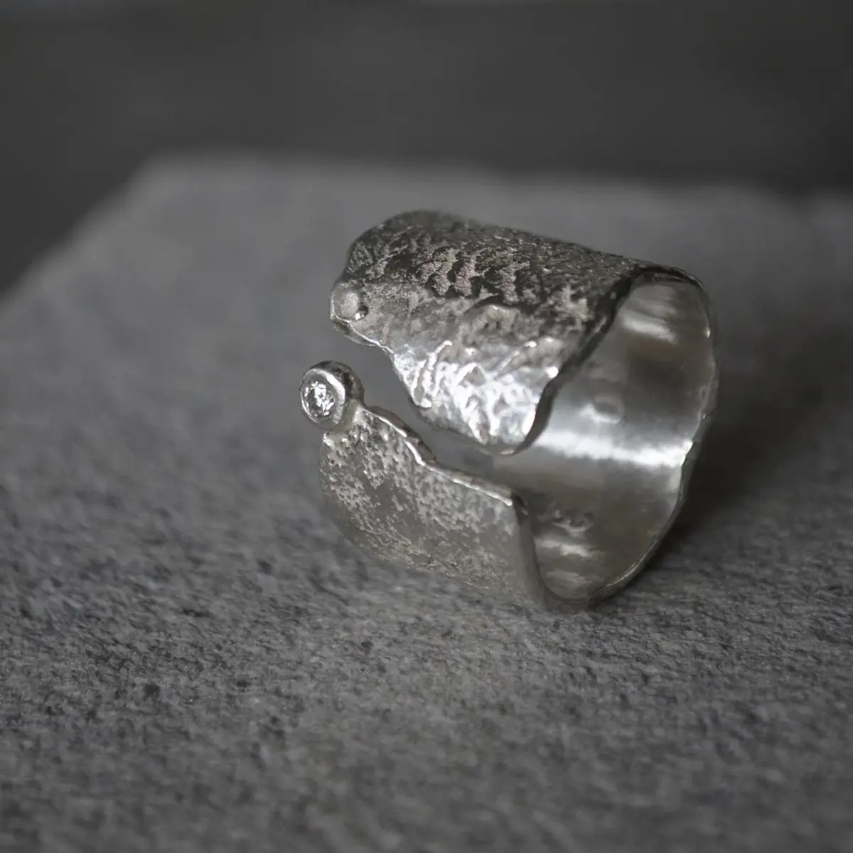 Anillo Corazón con Baguettes de Moissanita en Plata 925 - 12