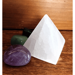 Pirâmide de selenite