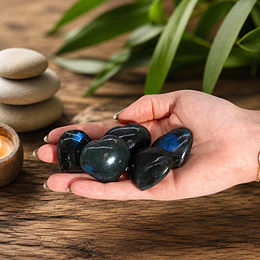 Coração labradorite de Madagáscar