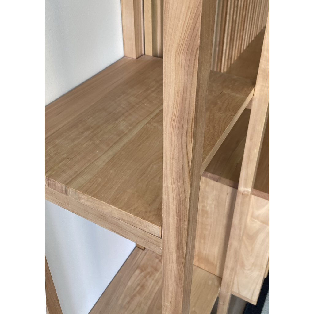 librero maria eguenai