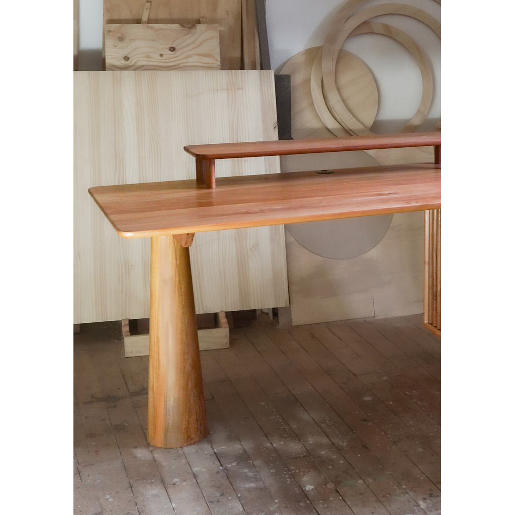 Escritorio Raulí en L