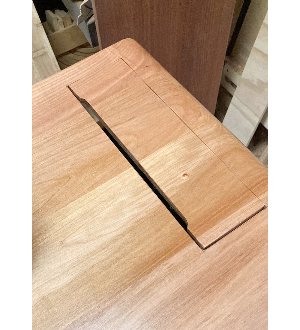 Escritorio Raulí en L