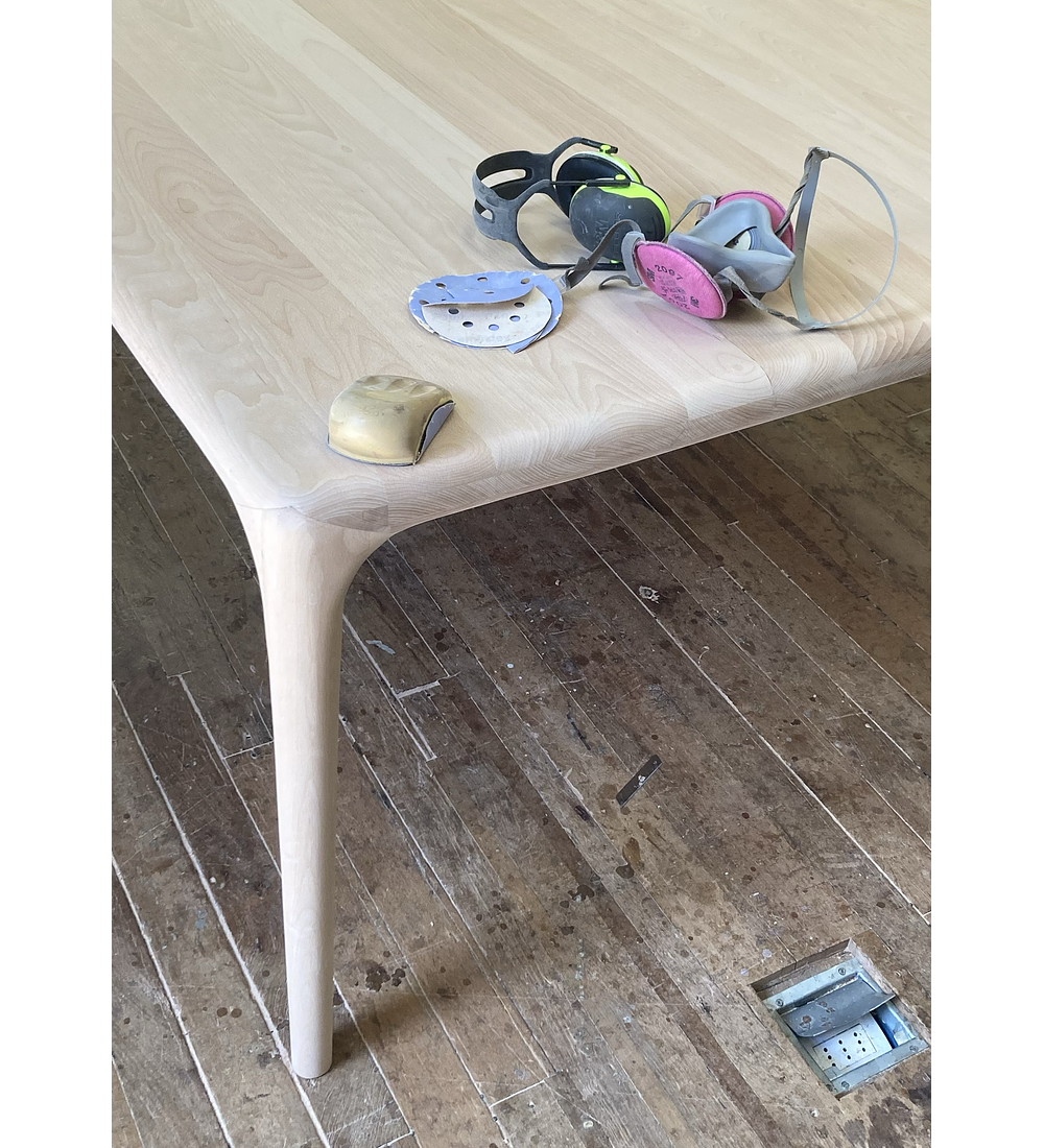 MESA DE COMEDOR LATUS