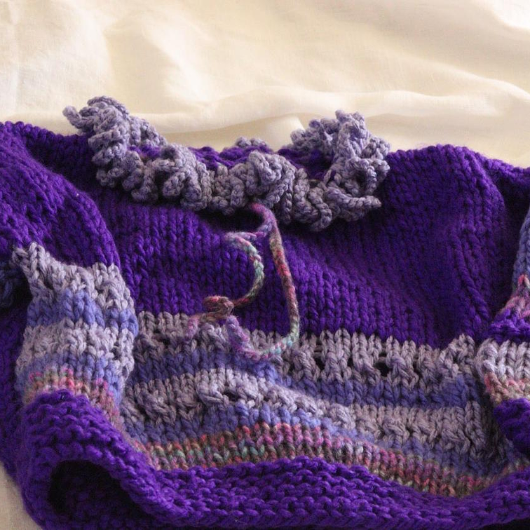 Chaleco Niña Tejido a Mano Morado 1