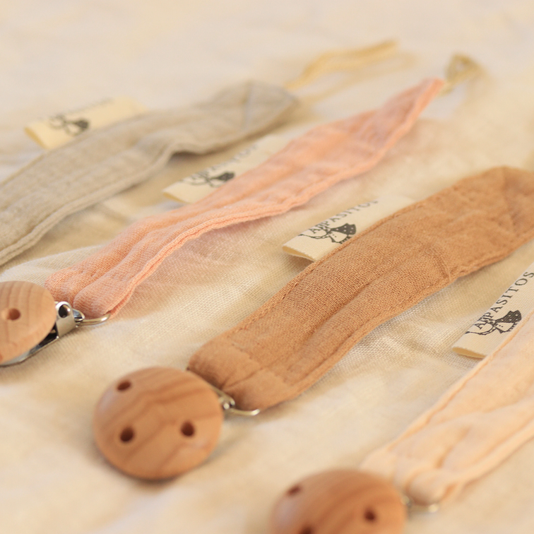 Porta Chupete Lino 6