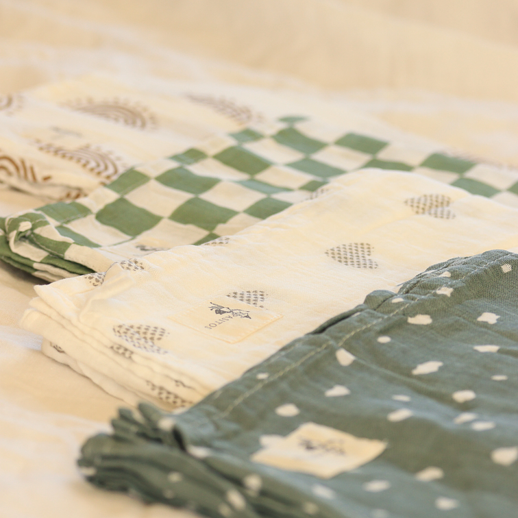 Tuto Grande/Swaddle Arcoíris 4