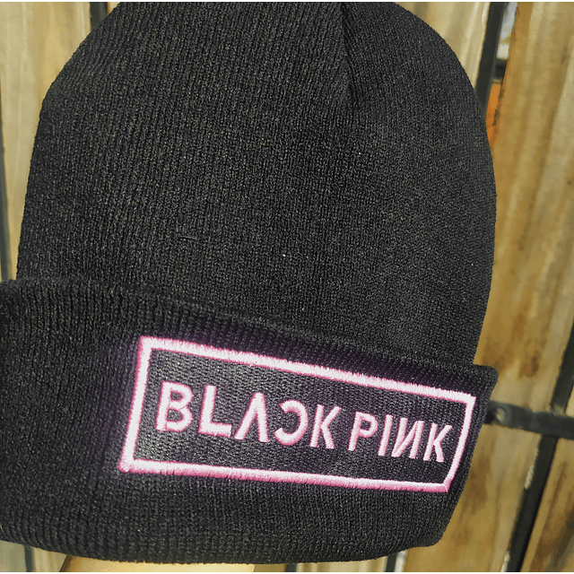 Black Pink beanie