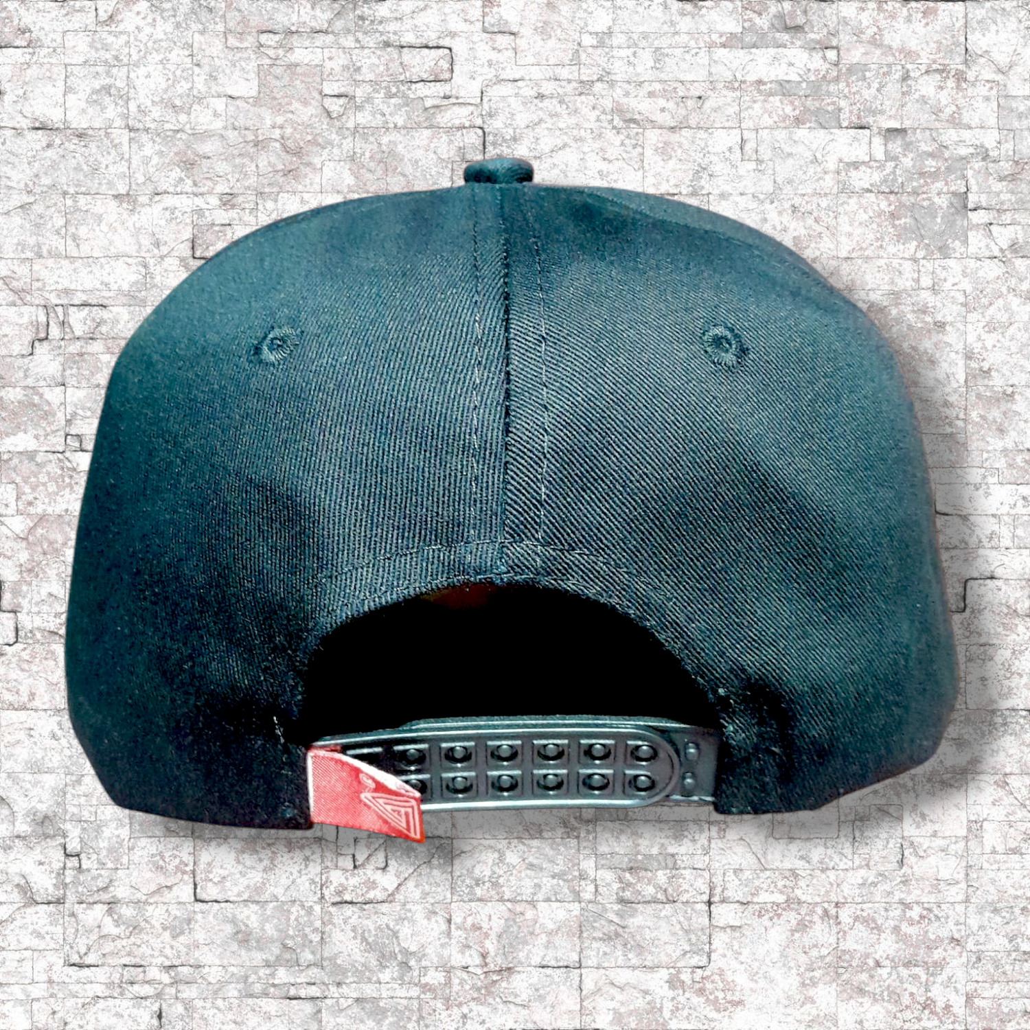 Toros Negros. Gorra bordada. Black Clover. 2