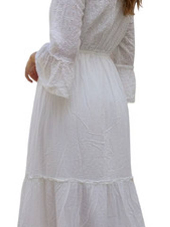 Vestido Largo Blanco Con Detalles Artísticos Estilo India 2
