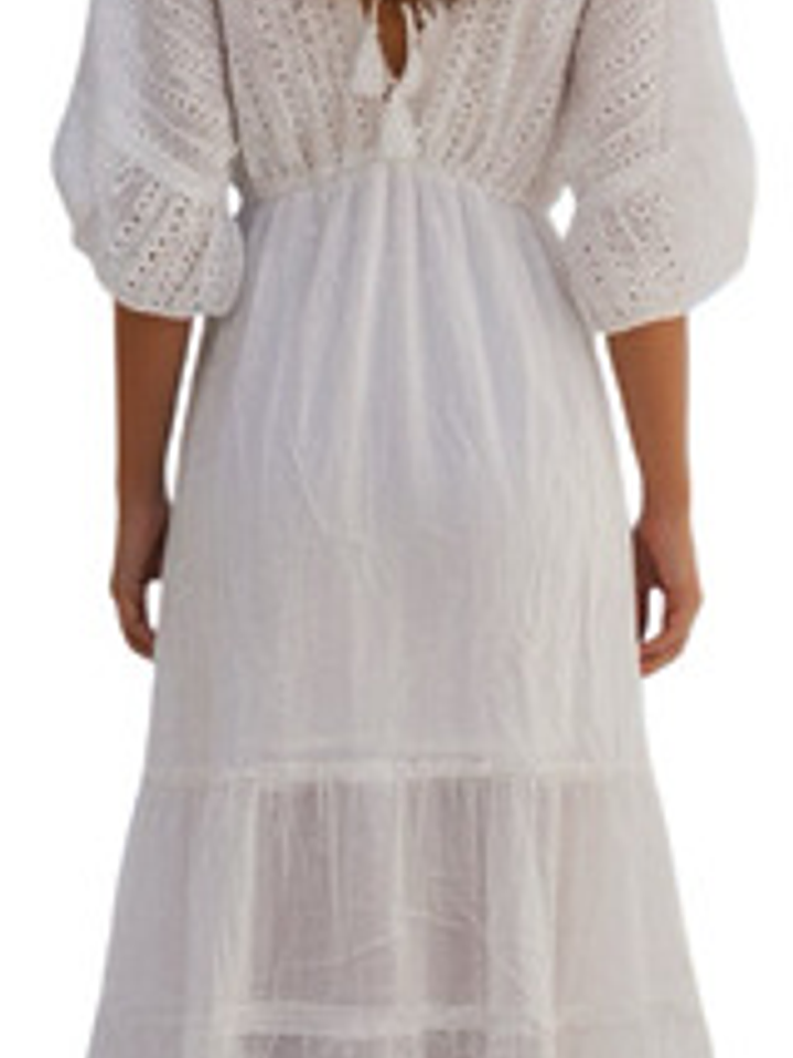 Vestido Largo Blanco Con Detalles Artísticos Estilo India 6