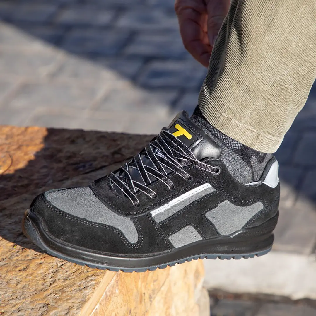 ZAPATILLA BRISA TP 4031 NEGRA 2