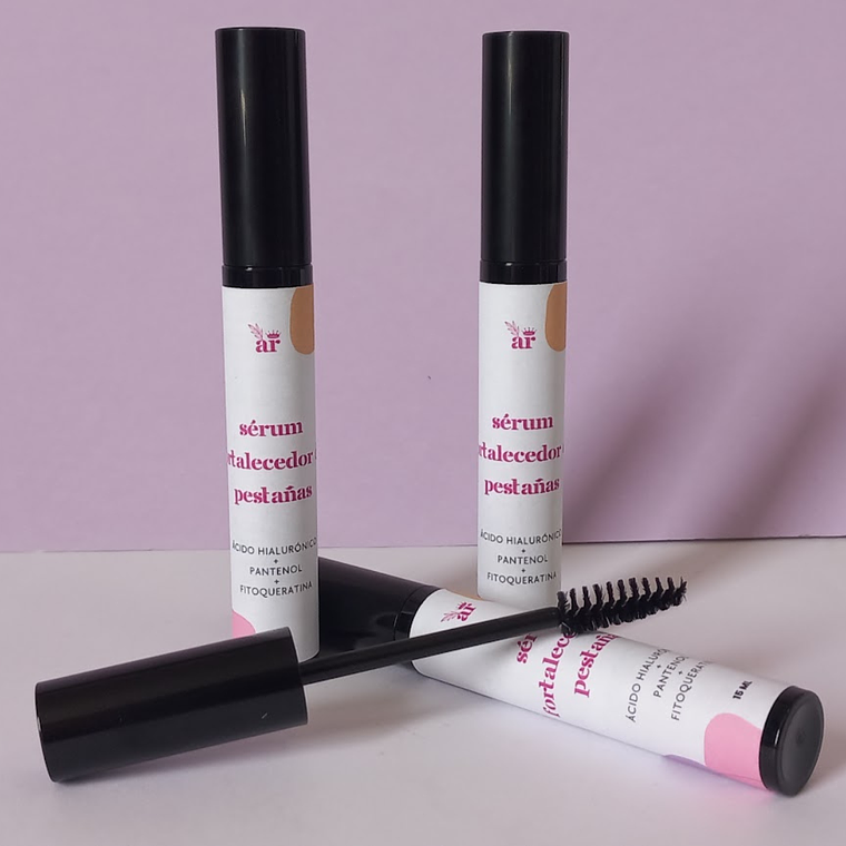 Fortalecedor de Pestañas Natural con Pantenol, Fitoqueratina y Ácido Hialurónico | Abeja Reina 1