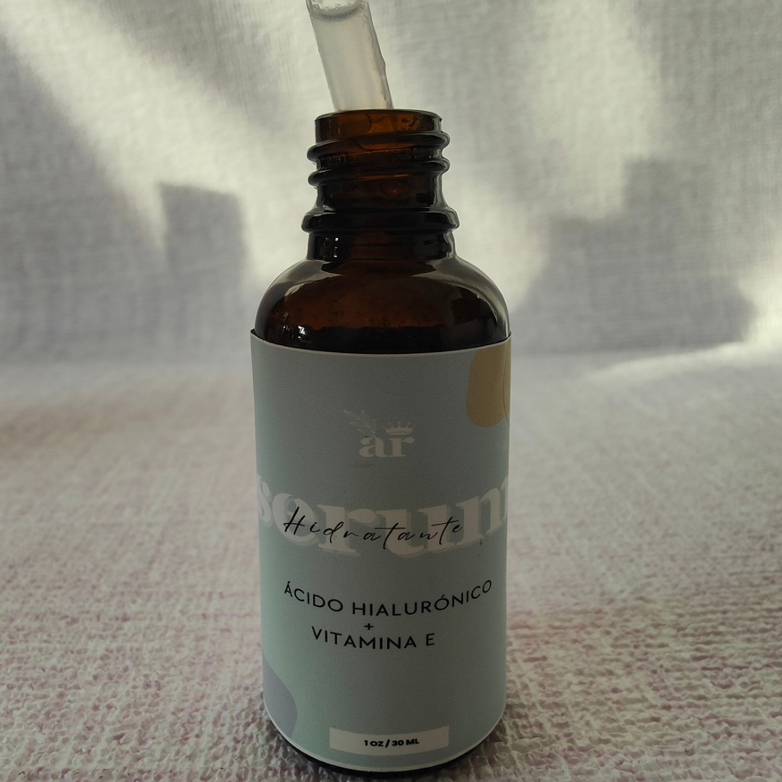 Sérum Hidratante con Ácido Hialurónico y Agua de Rosas | Abeja Reina 1