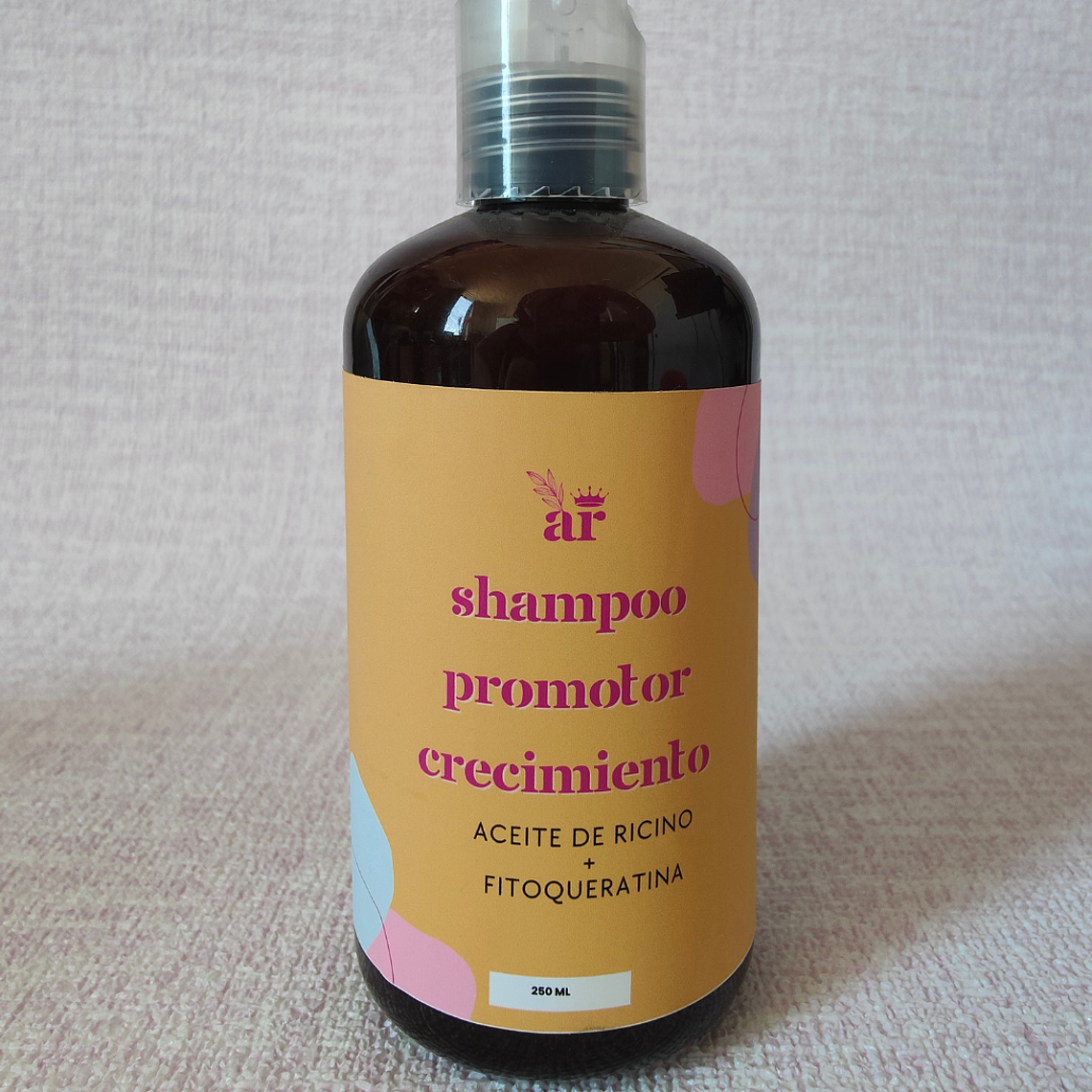 Shampoo Natural Promotor de Crecimiento con Romero, Aceite de Ricino y Pantenol | Abeja Reina 1
