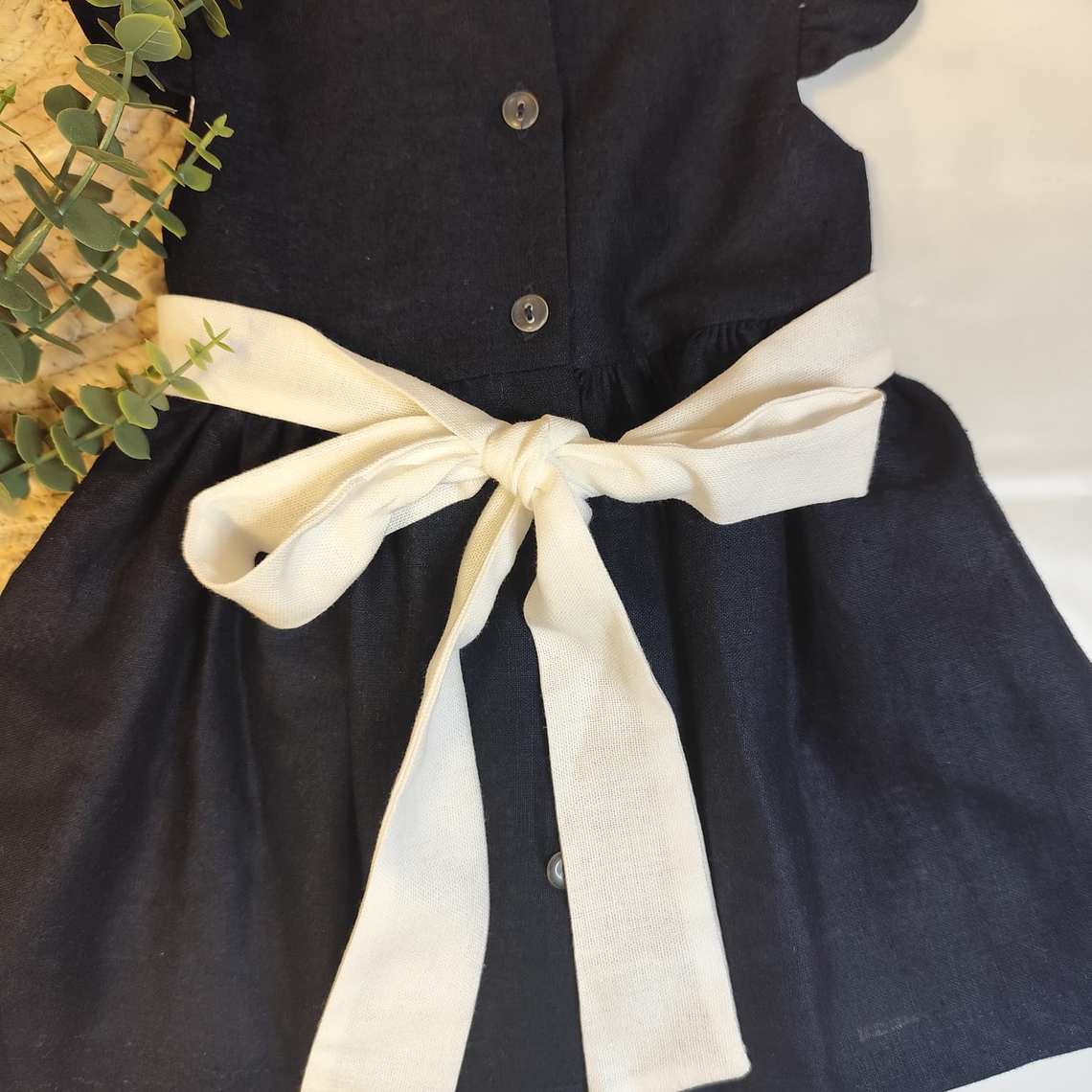 Vestido manga curta com laço 3