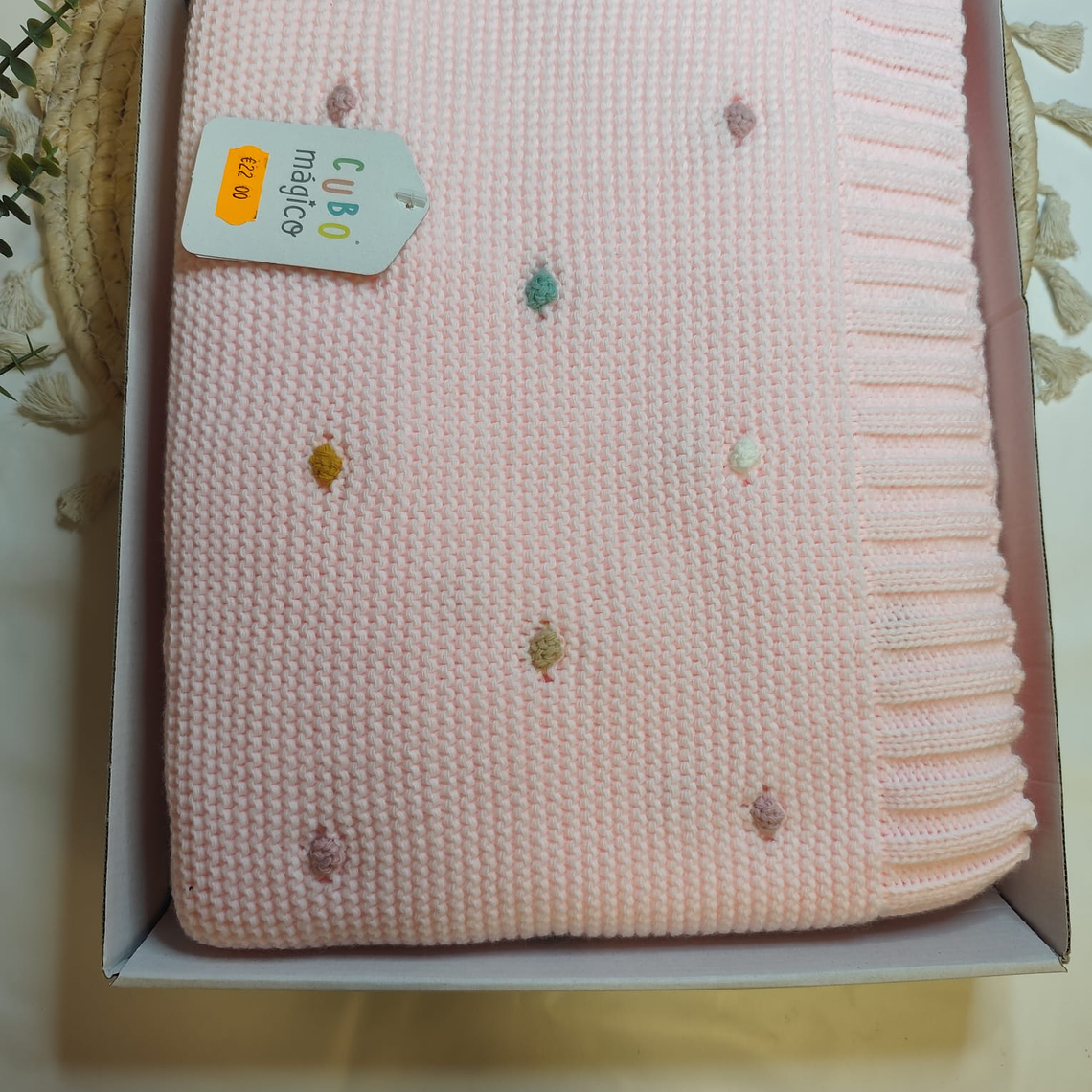 Manta malha pompons 1