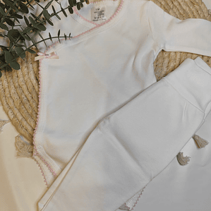 Conjunto body cruzado algodão e calças