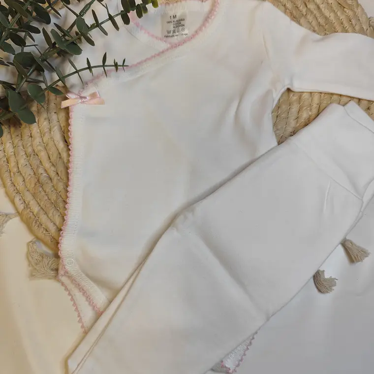 Conjunto body cruzado algodão e calças 1