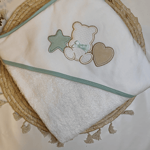 Toalha bordada urso