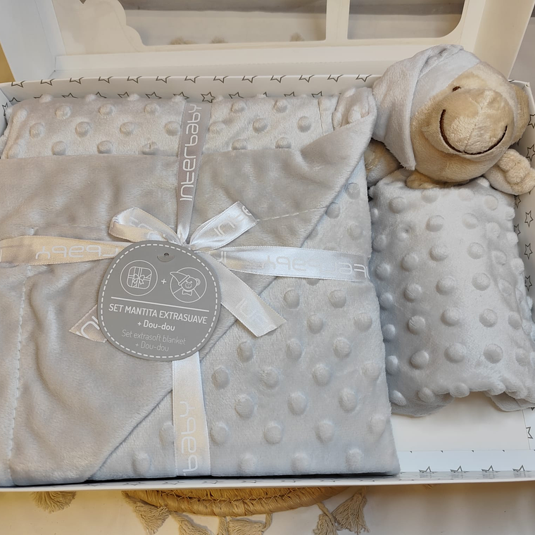 Conjunto manta e dou dou 3