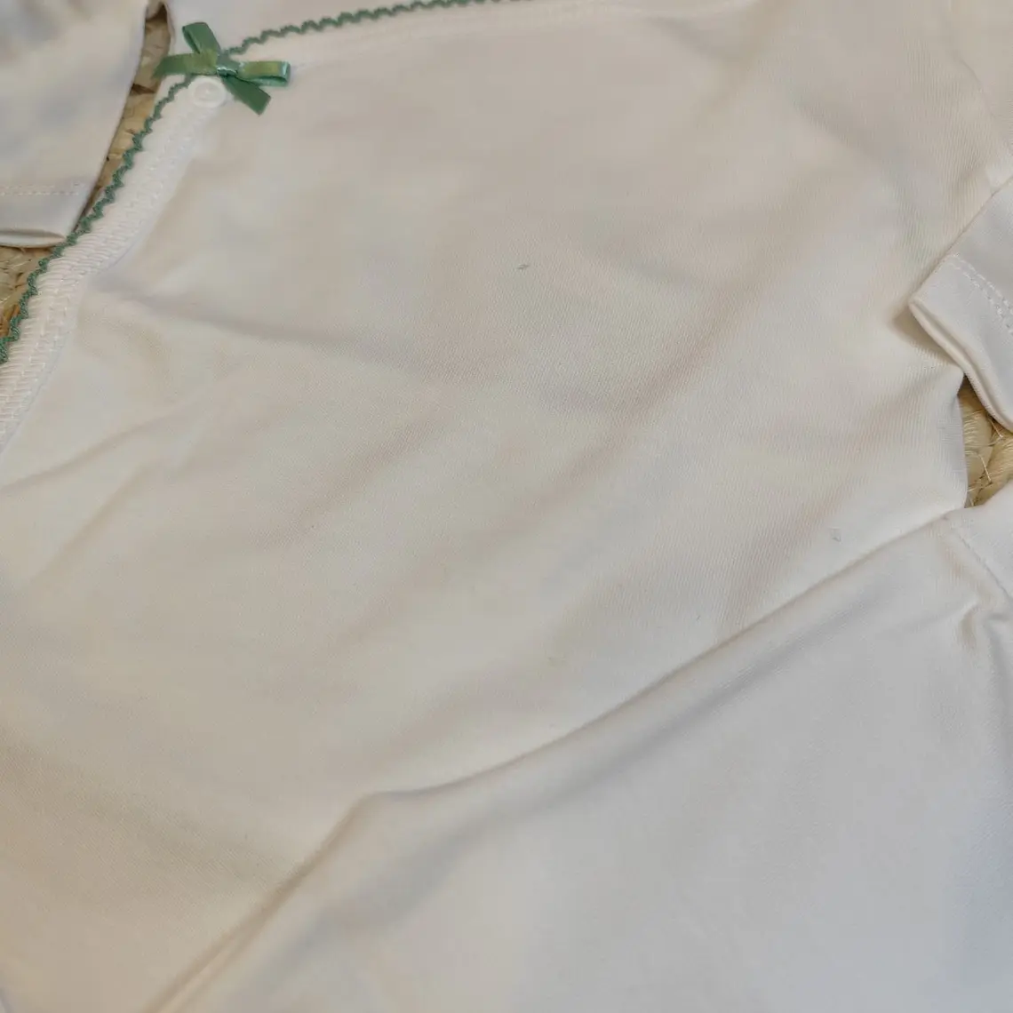 Conjunto body cruzado algodão e calças 4