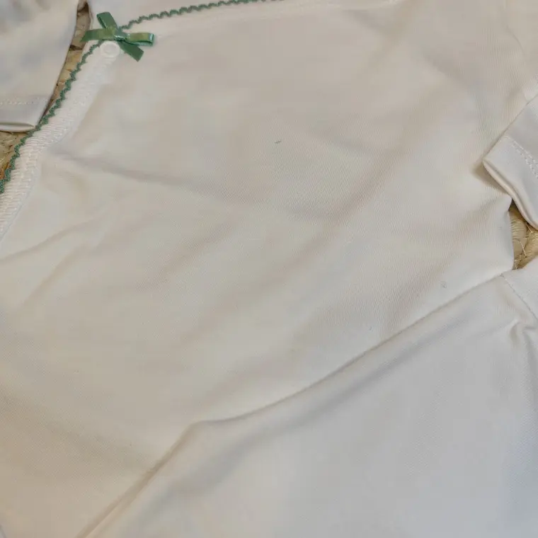 Conjunto body cruzado algodão e calças 4